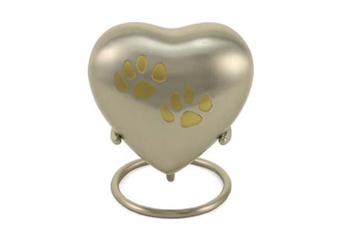 Keepsake Heart- Double Paw Pewter Image